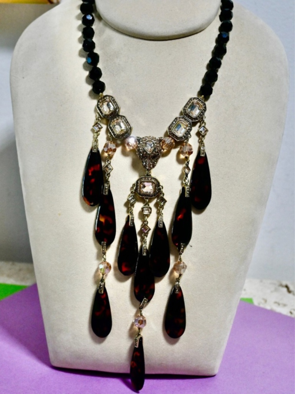 Heidi Daus 🆕 “On The Prowl” impact statement necklace